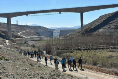 Telefonu bırakıp 'doğa'ya yürüdüler