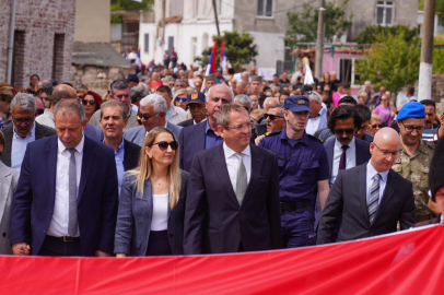 7. AYVALIK KÜÇÜKKÖY TEFERİC ŞENLİKLERİ COŞKULU BAŞLADI