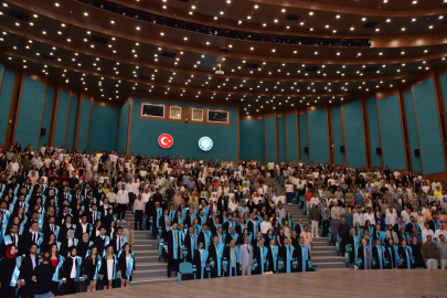 BALIKESİR’İN TIP ÖĞRENCİLERE MESLEK HAYATINA ADIM ATTI