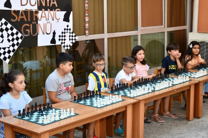 Manisa'da 'şah-mat'ın tekniklerini öğrendiler