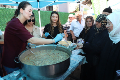 KEPSUT'TA AŞURE İKRAMI BÜYÜK İLGİ GÖRDÜ