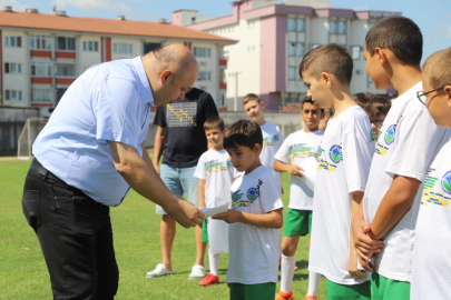 GÖNEN’İN GENÇ SPORCULARINA SERTİFİKA TÖRENİ