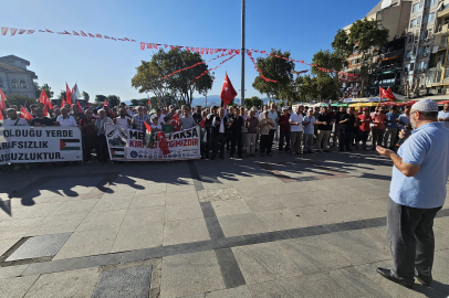 BANDIRMA'DA İSMAİL HANİYE İÇİN KURAN-I KERİM OKUNDU