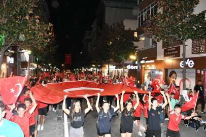 KURTULUŞUN 102. YILI FENER ALAYI İLE KUTLANDI