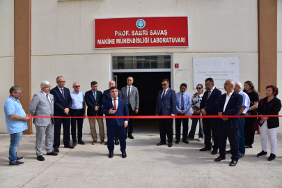 PROF. SABRİ SAVAŞ’IN ADI BAÜN MÜHENDİSLİK FAKÜLTESİ LABORATUVARI’NA VERİLDİ