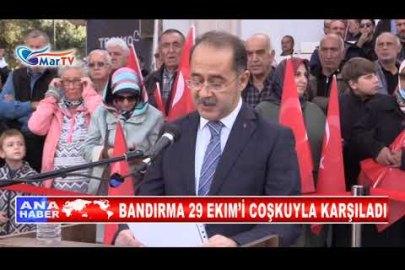 BANDIRMA’DA CUMHURİYET’İN 101’İNCİ YILI ALTERNATİF TÖRENLE KUTLANDI