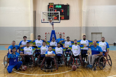 BALIKESİR’İN TEKERLEKLİ SANDALYE BASKETBOL’DAN SEZONUN İLK GALİBİYETİ