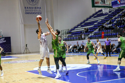 BORDO BASKETBOL’DAN ZOR MAÇTA FARKLI YENİLGİ