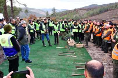 BALIKESİR’DE ORMAN SÜRDÜRÜLEBİLİRLİĞİ İÇİN “FİDAN DİKİM TEKNİKLERİ TATBİKATI”